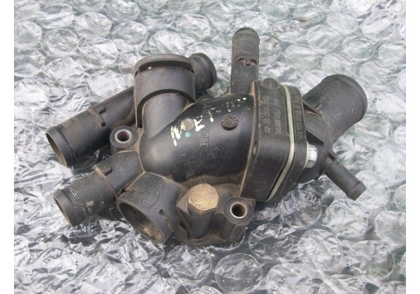 Корпус термостата Renault Megane, Kangoo, Scenic, Clio II, Master II, Espace III, Laguna, 8200065390, 8200065392, 8200065394